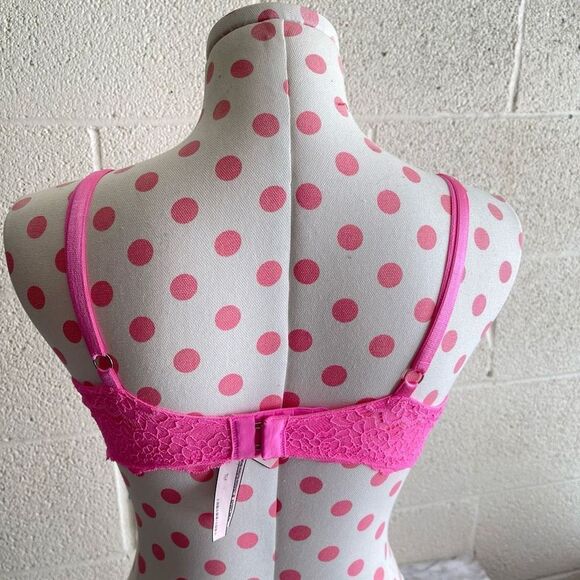 Victoria’s Secret Dream Angels Wicked Wireless Push-up Bra Size 36D Lace - Picture 2 of 5